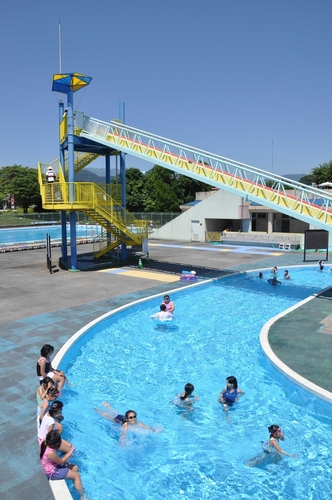 画像：運動公園プール