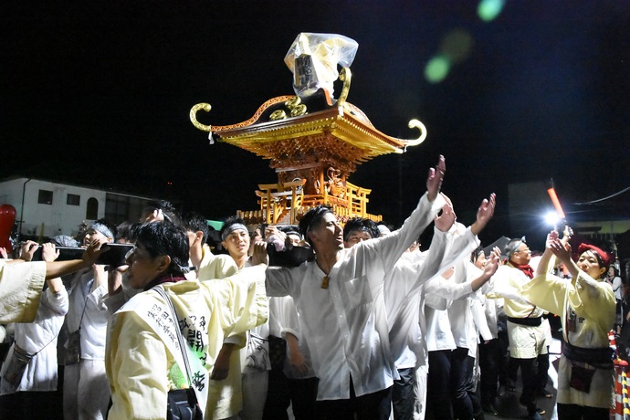 写真：沼田まつり町みこし