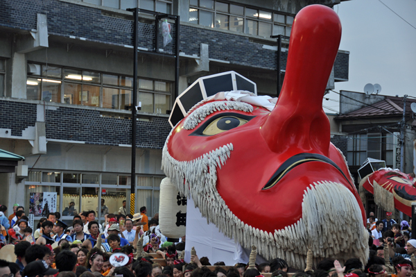 写真：天狗みこし渡御1