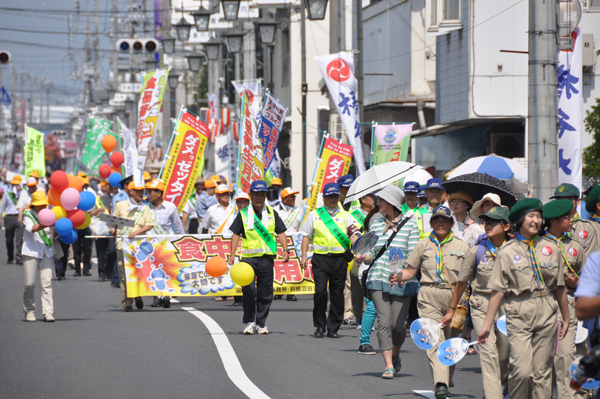 写真：地域安全・交通安全パレード4