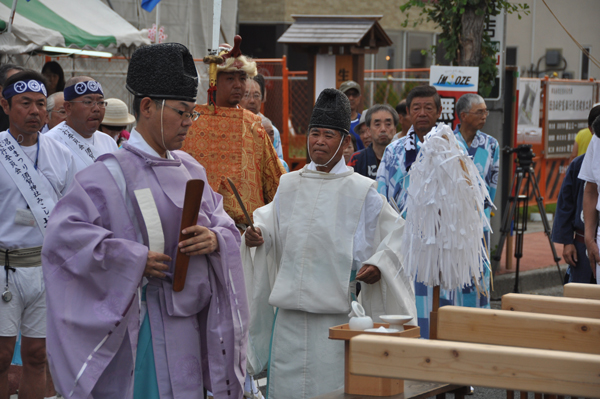 写真：須賀神社みこし環幸祭2