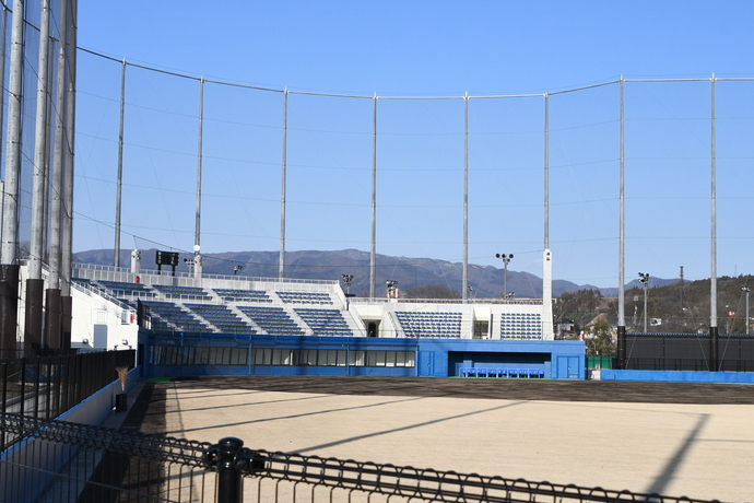 利南運動公園野球場