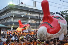 写真：天狗みこし