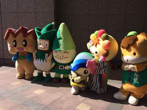 写真1：キノピー、ねぎ坊、まっくん、なんしぃちゃん、なかのん、ぐんまちゃん