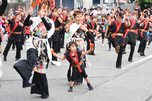 写真：だんべえ踊り