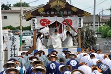 写真：榛名神社みこし還御祭