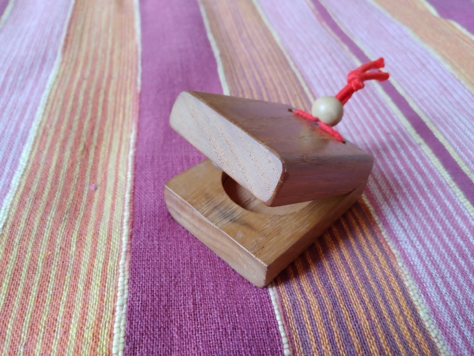 木製おもちゃ「カスタネット」