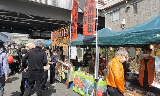 出店テントの様子