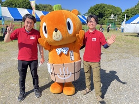 スタッフとユルキャラ