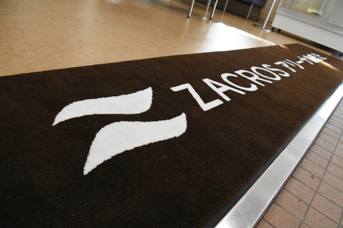 市民体育館玄関写真