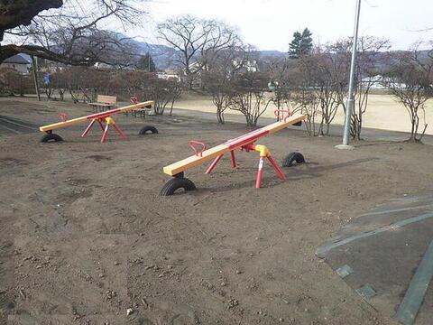 画像：シーソー