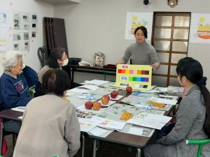 写真：大人のクレパス画講座