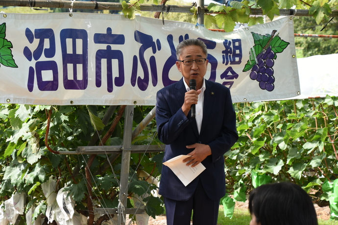 開園式での挨拶の様子
